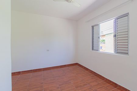 Quarto 2 de casa para alugar com 2 quartos, 120m² em Jardim Gonzaga, São Paulo