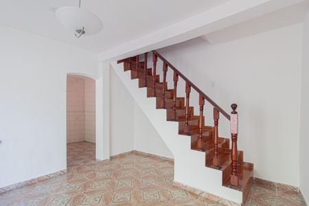 Sala de casa para alugar com 2 quartos, 120m² em Jardim Gonzaga, São Paulo