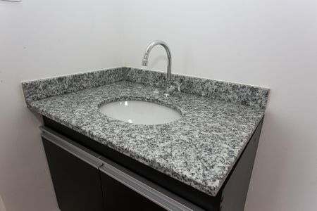 Apartamento para alugar com 40m², 2 quartos e sem vaga Apartamento para alugar com 40m², 2 quartos e sem vagaBanheiro