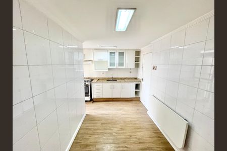 Apartamento para alugar com 90m², 3 quartos e 2 vagas Apartamento para alugar com 90m², 3 quartos e 2 vagasCozinha