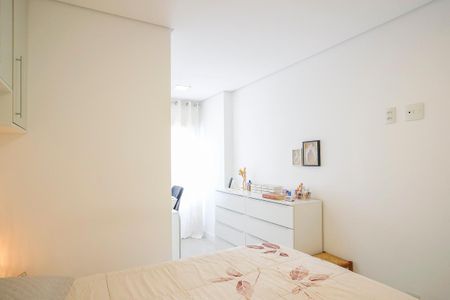 Apartamento à venda com 64m², 2 quartos e 2 vagasSuíte