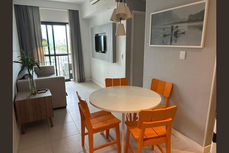 Sala de apartamento para alugar com 1 quarto, 40m² em Jacarepaguá, Rio de Janeiro
