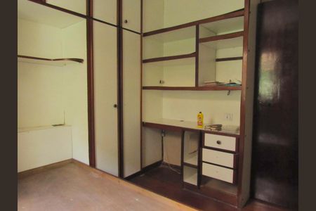 Quarto 1 de casa para alugar com 3 quartos, 120m² em Jardim D’abril, Osasco