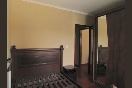 Casa para alugar com 120m², 3 quartos e 2 vagasQuarto 2