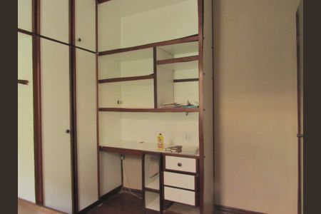 Casa para alugar com 120m², 3 quartos e 2 vagasQuarto 1