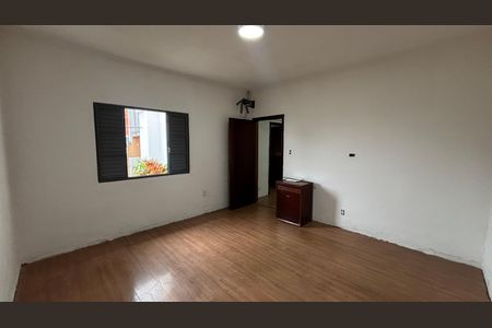 Casa para alugar com 120m², 2 quartos e 4 vagasQuarto 2