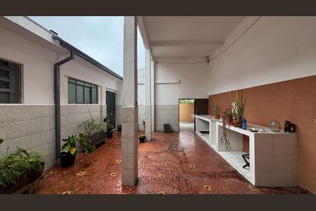 Quintal  de casa para alugar com 2 quartos, 120m² em Parque das Nações, Santo André