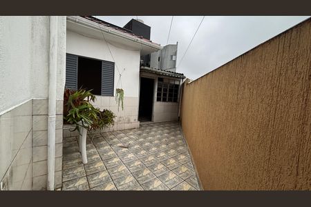 Casa para alugar com 120m², 2 quartos e 4 vagasQuintal