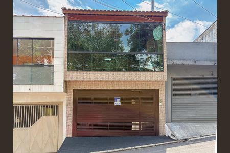 Casa para alugar com 200m², 3 quartos e 1 vagaFachada