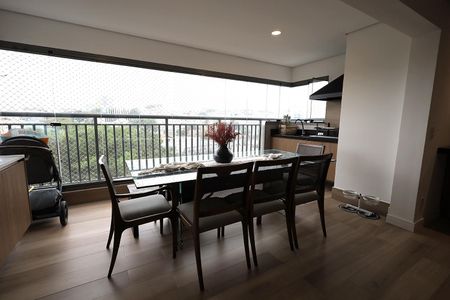 Apartamento à venda com 128m², 3 quartos e 3 vagasSacada