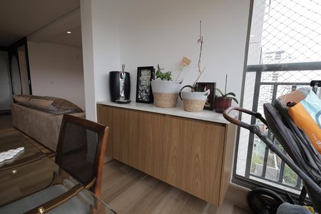 Apartamento à venda com 128m², 3 quartos e 3 vagasSacada