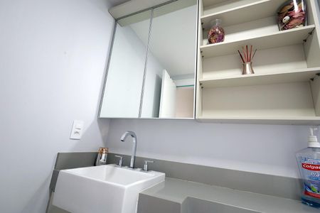 Apartamento à venda com 128m², 3 quartos e 3 vagasBanheiro Quarto Suíte 2