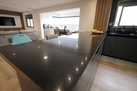 Apartamento à venda com 128m², 3 quartos e 3 vagasCozinha