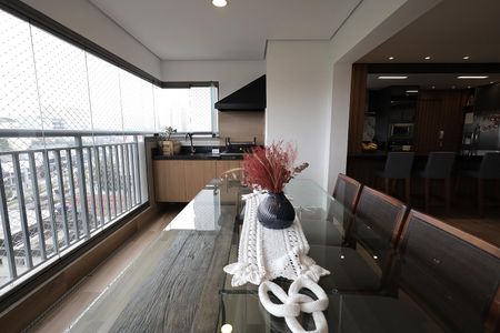 Apartamento à venda com 128m², 3 quartos e 3 vagasSacada