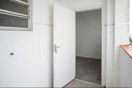 Apartamento à venda com 95m², 2 quartos e sem vaga Apartamento à venda com 95m², 2 quartos e sem vagaÁrea de Serviço