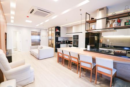 Apartamento para alugar com 105m², 3 quartos e 2 vagasSala / Cozinha