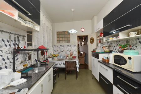 Apartamento para alugar com 114m², 3 quartos e sem vagaCozinha