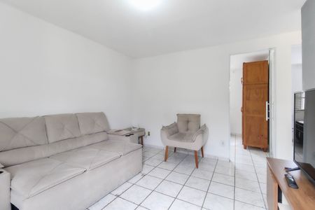 Sala de apartamento para alugar com 2 quartos, 52m² em Conjunto Residencial José Bonifácio, São Paulo