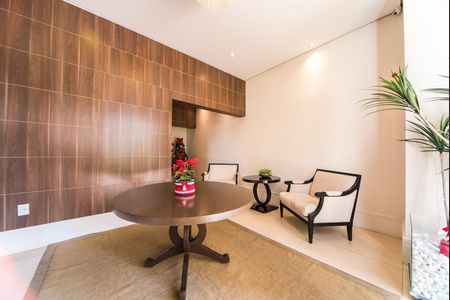 Apartamento à venda com 70m², 2 quartos e 1 vaga Apartamento à venda com 70m², 2 quartos e 1 vagaÁrea comum - Hall