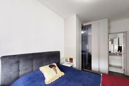 Apartamento à venda com 70m², 2 quartos e 1 vaga Apartamento à venda com 70m², 2 quartos e 1 vagaSuíte