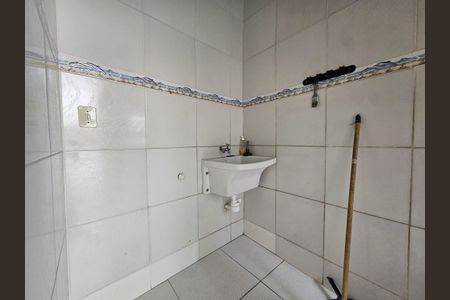 Casa para alugar com 45m², 2 quartos e sem vagaÁrea de Serviço