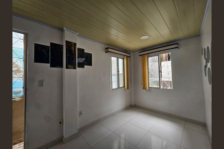 sala de casa para alugar com 2 quartos, 45m² em Cidade Nova, Salvador