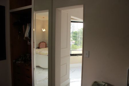 Apartamento à venda com 114m², 2 quartos e 2 vagasCloset da suíte