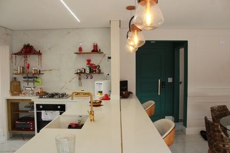 Apartamento à venda com 114m², 2 quartos e 2 vagasCozinha