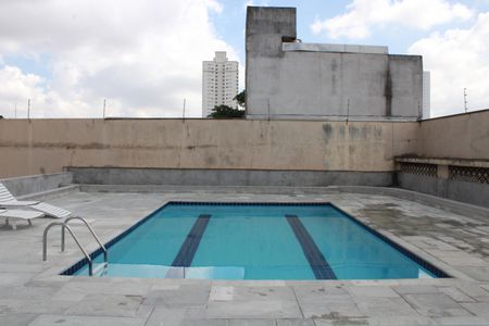 Apartamento à venda com 114m², 2 quartos e 2 vagasÁrea comum - Piscina
