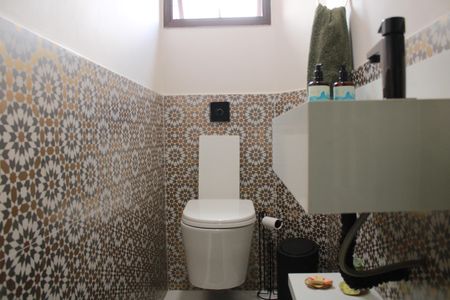 Apartamento à venda com 114m², 2 quartos e 2 vagasLavabo