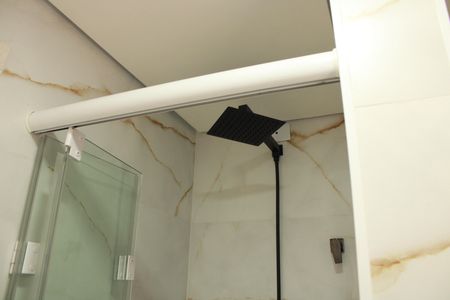 Apartamento à venda com 114m², 2 quartos e 2 vagasBanheiro 