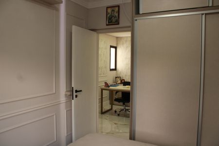 Apartamento à venda com 114m², 2 quartos e 2 vagasQuarto 1