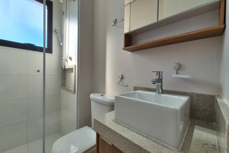 Apartamento para alugar com 80m², 2 quartos e 2 vagasBanheiro