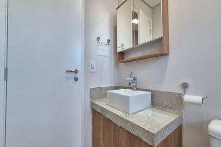 Apartamento para alugar com 80m², 2 quartos e 2 vagasBanheiro da Suíte