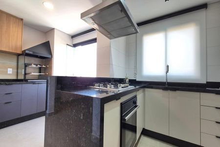 Apartamento para alugar com 80m², 2 quartos e 2 vagasCozinha 