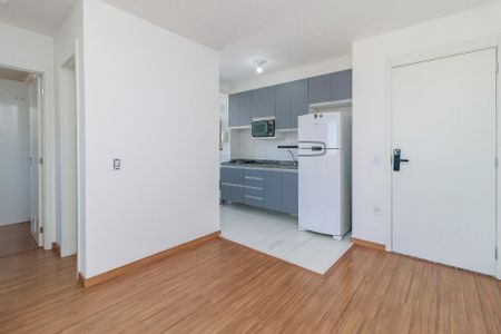 Apartamento para alugar com 42m², 2 quartos e sem vaga Apartamento para alugar com 42m², 2 quartos e sem vagaSala