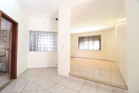 Casa para alugar com 209m², 4 quartos e 4 vagasSala 2