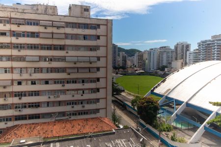 Vista da Sala de apartamento para alugar com 2 quartos, 85m² em Icaraí, Niterói