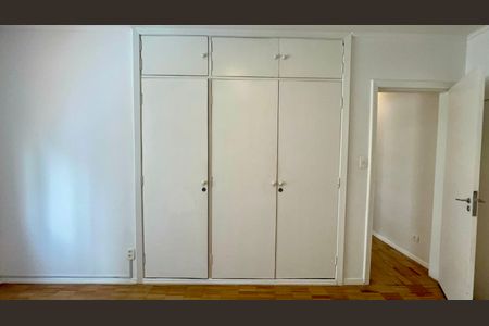 Apartamento à venda com 120m², 2 quartos e 1 vagaSuite