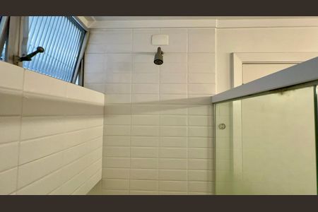 Apartamento à venda com 120m², 2 quartos e 1 vagaBanheiro da Suíte