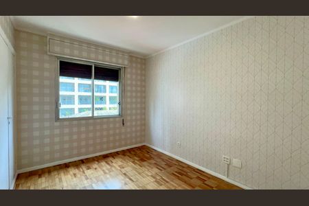 Quarto de apartamento à venda com 2 quartos, 120m² em Pinheiros, São Paulo