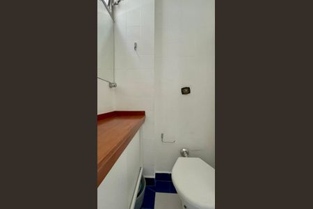 Apartamento à venda com 120m², 2 quartos e 1 vagaBanheiro de serviço