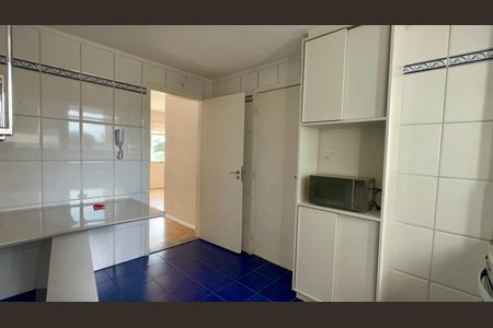 Apartamento à venda com 120m², 2 quartos e 1 vagaCozinha