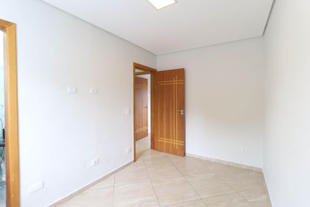 Casa para alugar com 74m², 2 quartos e sem vaga