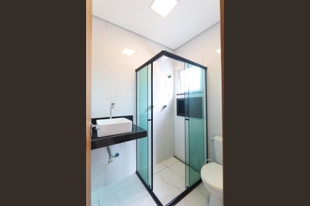 Casa para alugar com 74m², 2 quartos e sem vaga