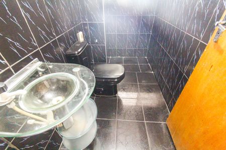 Apartamento para alugar com 50m², 2 quartos e 1 vaga Apartamento para alugar com 50m², 2 quartos e 1 vagaBanheiro