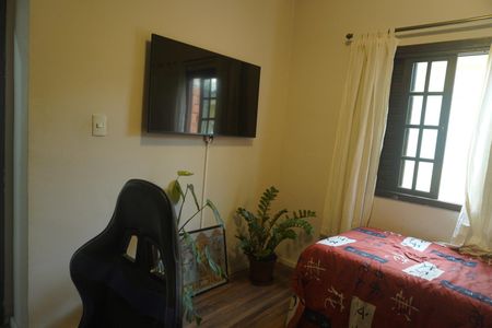 Casa de condomínio à venda com 108m², 3 quartos e 2 vagasQuarto