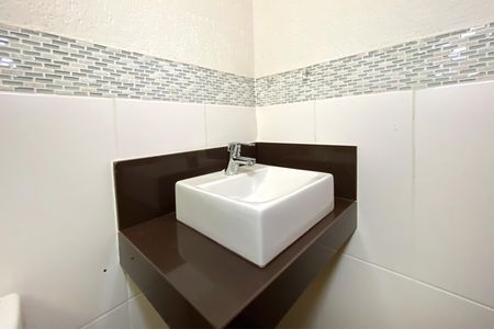 Apartamento para alugar com 210m², 4 quartos e 5 vagasLavabo