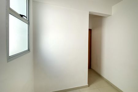 Apartamento para alugar com 210m², 4 quartos e 5 vagasQuarto de Serviço