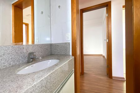 Apartamento para alugar com 210m², 4 quartos e 5 vagasBanheiro